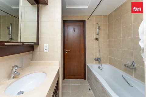 Apartamento en Downtown Dubai (Downtown Burj Dubai), Dubai, 3 dormitorios, 170.8 m², № 71892 - foto 17