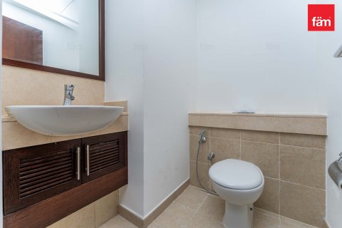 Apartamento en Downtown Dubai (Downtown Burj Dubai), Dubai, 3 dormitorios, 170.8 m², № 71892 - foto 13