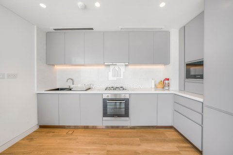 Купить квартиру в Джумейра Лейк Тауэрс, Дубай: 2 спальни, 151м², № 16002 - фото 2