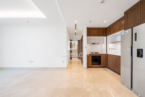 Apartment in EMAAR Beachfront, Dubai Harbour, Dubai 2 bedrooms, 115 sq.m. № 15992 - photo 4