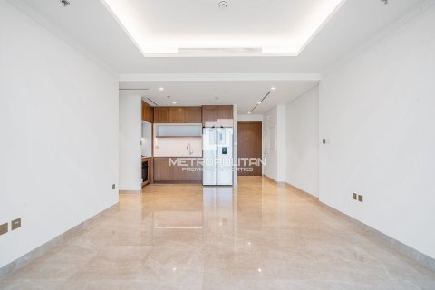 Apartment in EMAAR Beachfront, Dubai Harbour, Dubai 2 bedrooms, 115 sq.m. № 15992 - photo 3