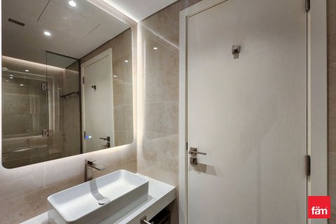 Apartment in Umm Suqeim, Dubai 2 bedrooms, 175.1 sq.m. № 85977 - photo 13