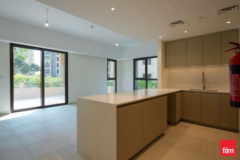 Apartment in Umm Suqeim, Dubai 2 bedrooms, 175.1 sq.m. № 85977 - photo 3