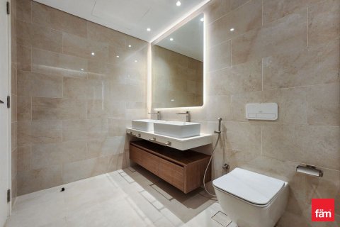 Apartment in Umm Suqeim, Dubai 2 bedrooms, 175.1 sq.m. № 85977 - photo 18