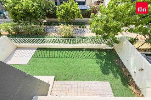 Townhouse in Dubai Hills Estate, Dubai 4 bedrooms, 201.9 sq.m. № 85958 - photo 13