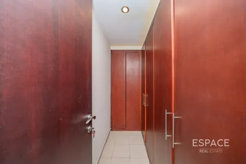 Снять в аренду виллу в Арабиан Ранчес, Дубай: 3 спальни, 228м², № 71370 - фото 7