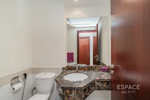 Снять в аренду виллу в Арабиан Ранчес, Дубай: 3 спальни, 228м², № 71370 - фото 10