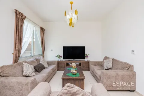Adosado en Reem Community, Arabian Ranches 2, Dubai, 4 dormitorios, 242 m², № 71374 - foto 2