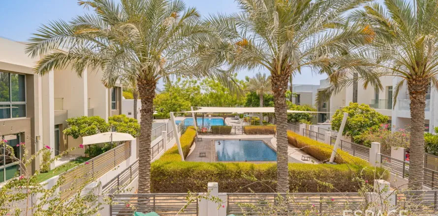 Maison de ville à Reem Community, Arabian Ranches 2, Dubai, 4 chambres, 242 m², № 71374