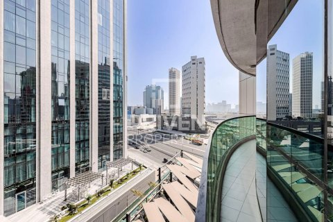 Apartment in Downtown Dubai (Downtown Burj Dubai), Dubai 3 bedrooms, 159.98 sq.m. № 138304 - photo 16