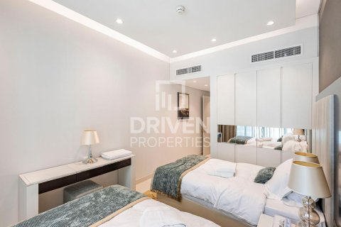 Apartment in Downtown Dubai (Downtown Burj Dubai), Dubai 3 bedrooms, 159.98 sq.m. № 138304 - photo 5