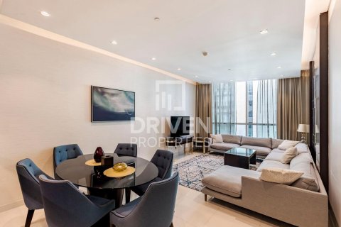 Apartment in Downtown Dubai (Downtown Burj Dubai), Dubai 3 bedrooms, 159.98 sq.m. № 138304 - photo 3
