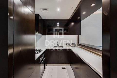 Apartment in Downtown Dubai (Downtown Burj Dubai), Dubai 3 bedrooms, 159.98 sq.m. № 138304 - photo 10