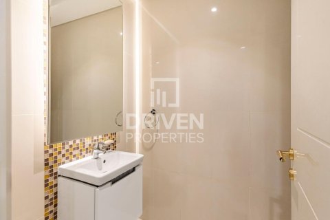 Apartment in Downtown Dubai (Downtown Burj Dubai), Dubai 3 bedrooms, 159.98 sq.m. № 138304 - photo 12