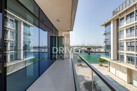 Apartment in Al Wasl, Dubai 2 bedrooms, 139.45 sq.m. № 138313 - photo 13