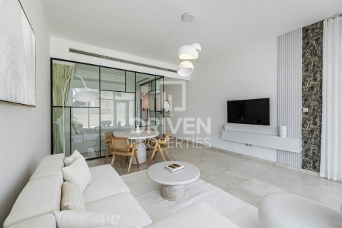 Apartment in Bay Square, Business Bay, Dubai 1 bedroom, 147.34 sq.m. № 138311 - photo 2
