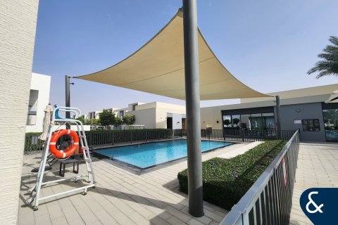 Снять в аренду квартиру в The Valley, Дубай: 4 спальни, 217м², № 91502 - фото 26