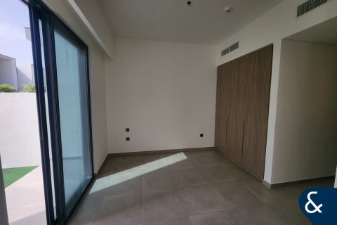 Снять в аренду квартиру в The Valley, Дубай: 4 спальни, 217м², № 91502 - фото 7