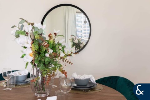 Appartement à Sparkle Towers, Dubai Marina, Dubai, 2 chambres, 137 m², № 91503 - photo 8