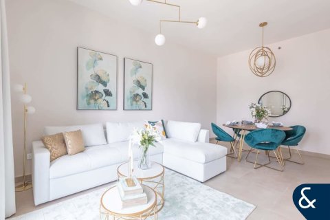 Appartement à Sparkle Towers, Dubai Marina, Dubai, 2 chambres, 137 m², № 91503 - photo 2