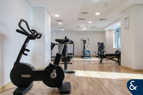 Apartment in Sparkle Towers, Dubai Marina, Dubai 2 bedrooms, 137 sq.m. № 91503 - photo 26