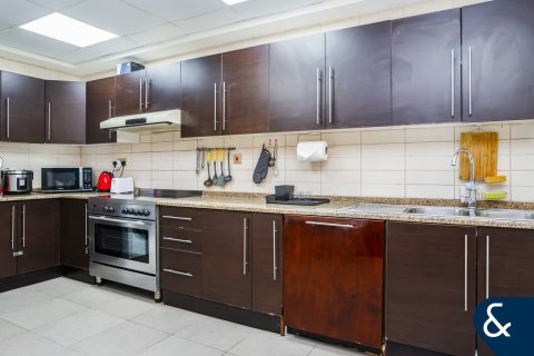 Appartement à Lake Elucio, Jumeirah Lake Towers, Dubai, 3 chambres, 182 m², № 91500 - photo 4