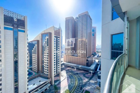 Apartment in Barsha Heights (Tecom), Dubai 2 bedrooms, 121 sq.m. № 15230 - photo 8