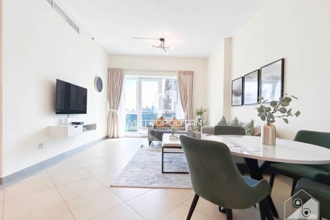 Apartment in Barsha Heights (Tecom), Dubai 2 bedrooms, 121 sq.m. № 15230 - photo 1