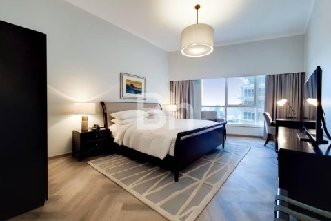 Hotel Apartment in Dubai Marina, Dubai 3 bedrooms, 219 sq.m. № 21380 - photo 4