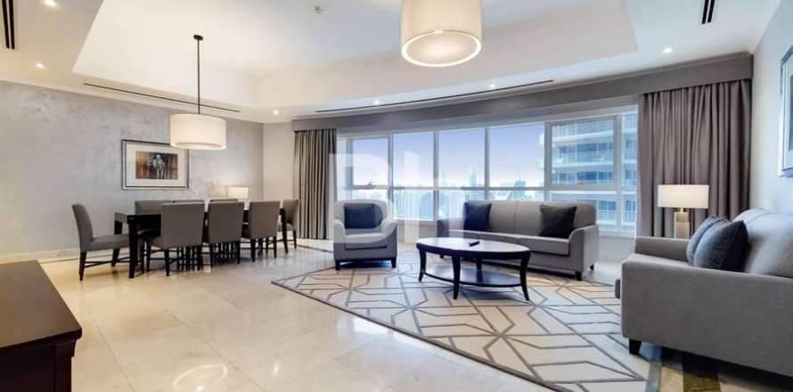 Hotel Apartment in Dubai Marina, Dubai 3 bedrooms, 219 sq.m. № 21380