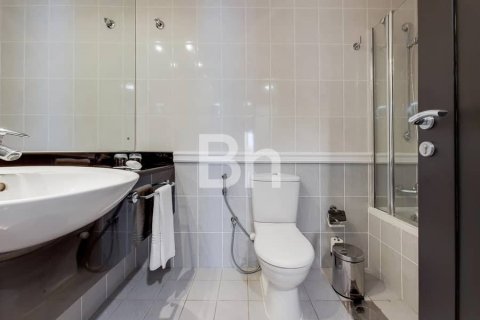 Hotel Apartment in Dubai Marina, Dubai 4 bedrooms, 270 sq.m. № 21379 - photo 15
