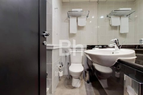 Hotel Apartment in Dubai Marina, Dubai 4 bedrooms, 270 sq.m. № 21379 - photo 14