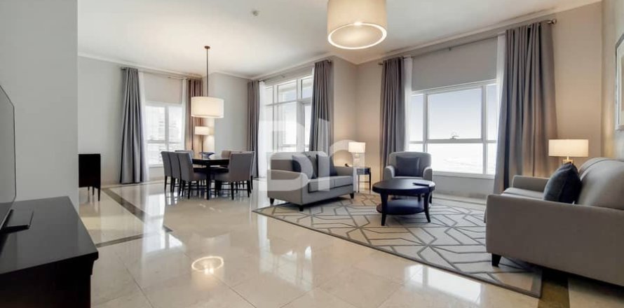 Hotel Apartment in Dubai Marina, Dubai 4 bedrooms, 270 sq.m. № 21379