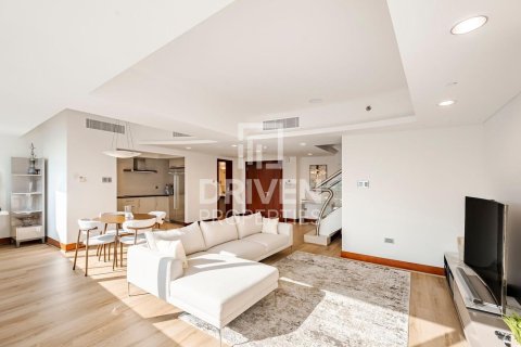 Apartamento en World Trade Center, Dubai, 2 dormitorios, 172 m², № 20904 - foto 1