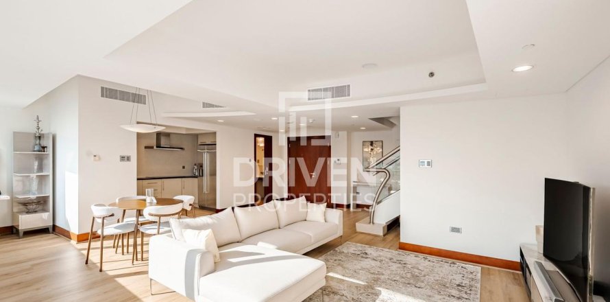 Apartamento en World Trade Center, Dubai, 2 dormitorios, 172 m², № 20904