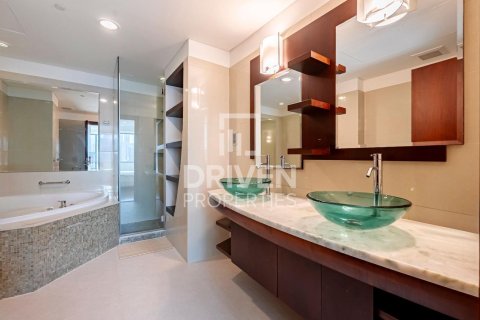 Apartamento en World Trade Center, Dubai, 2 dormitorios, 172 m², № 20904 - foto 16