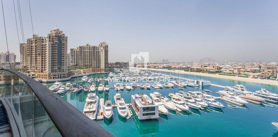 Appartement à Tiara Residences, Palm Jumeirah, Dubai, 2 chambres, 156 m², № 15840