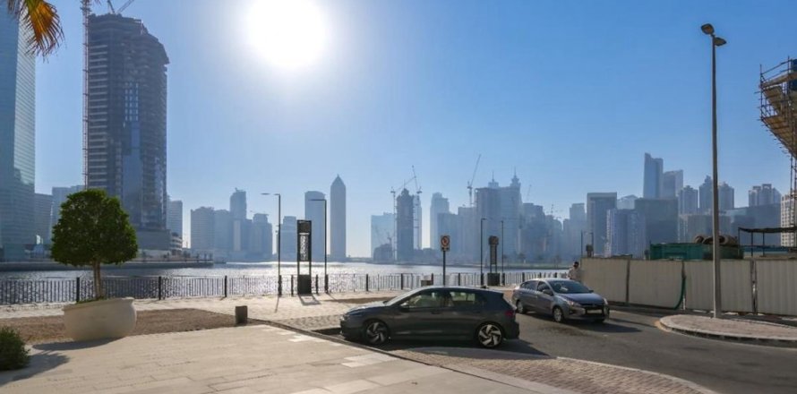 محل تجاري في الخليج التجاري, دبي 286.9 م² رقم 8921