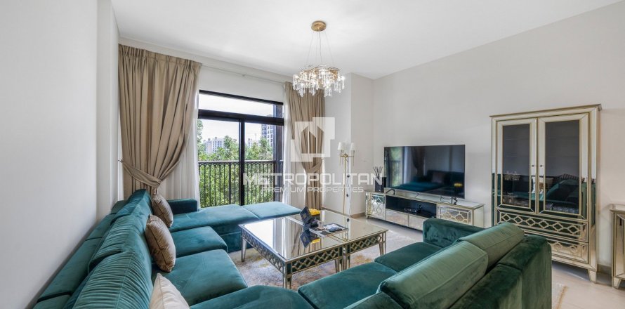 Apartment in Madinat Jumeirah Living, Umm Suqeim, Dubai 2 bedrooms, 128 sq.m. № 15900