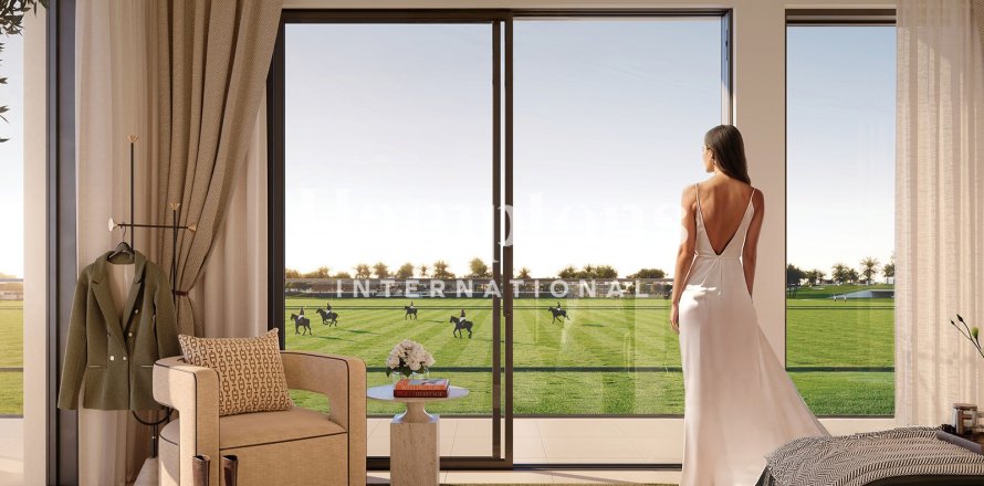 Вилла в Дубае, 4 спальни, 400.598м², № 92946