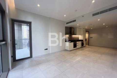 Снять в аренду квартиру в Дубай Марине, Дубай: 1 спальня, 84м², № 21466 - фото 1