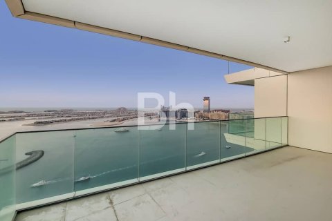 Снять в аренду квартиру в Dubai Harbour, Дубай: 3 спальни, 180м², № 21465 - фото 3