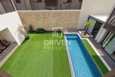 Villa in Sobha Hartland, Mohammed Bin Rashid City, Dubai 5 bedrooms, 745.83 sq.m. № 135908 - photo 3