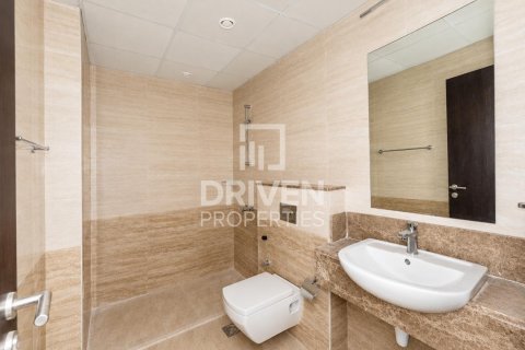 Villa in Dubai Land, Dubai 4 bedrooms, 414.44 sq.m. № 135899 - photo 9