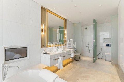 Apartment in Jumeirah Beach Residence, Dubai 1 bedroom, 119.38 sq.m. № 135906 - photo 15
