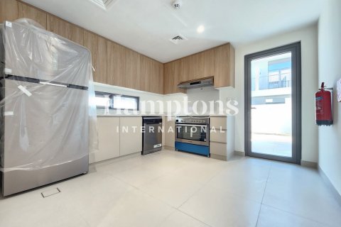 Снять в аренду виллу в Dubai South (Dubai World Central), Дубай: 3 спальни, 264.30903500м², № 89148 - фото 2