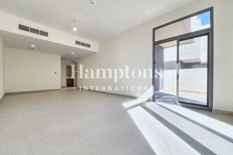 Снять в аренду виллу в Dubai South (Dubai World Central), Дубай: 3 спальни, 264.30903500м², № 89148 - фото 3