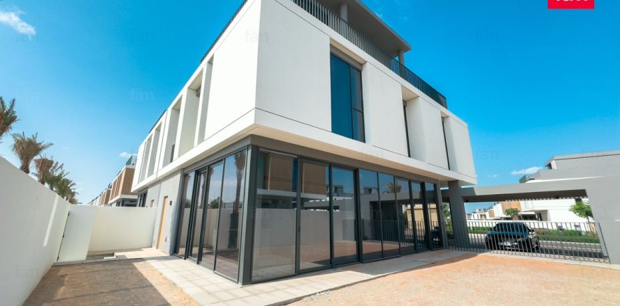 Вилла в Дубае, 4 спальни, 302.5м², № 89274