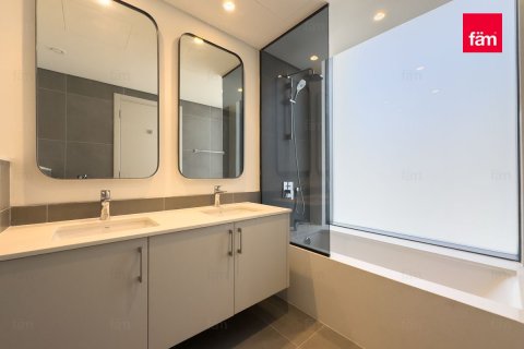 Снять в аренду виллу в Дубае: 4 спальни, 302.5м², № 89274 - фото 11