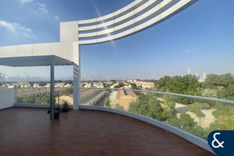 Appartement à Jumeirah Village Triangle, Dubai, 3 chambres, 240 m², № 76391 - photo 1